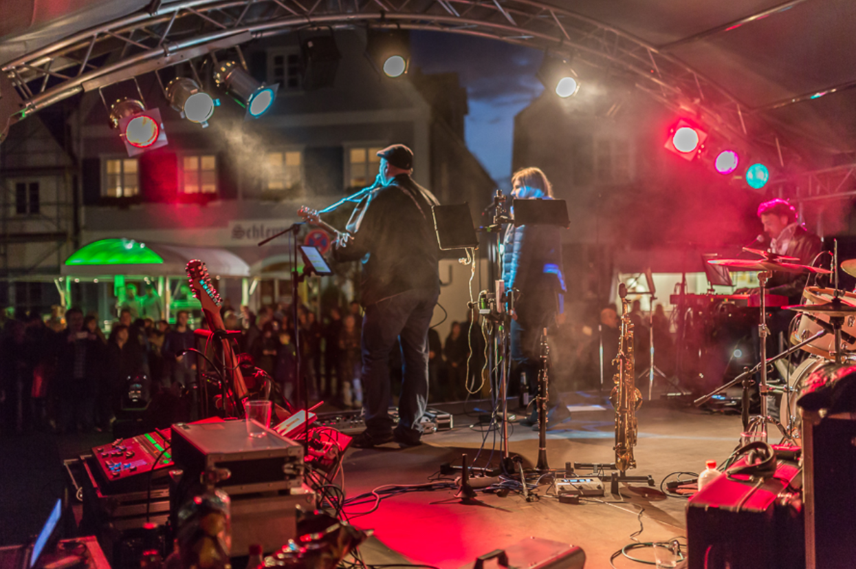 HipLive